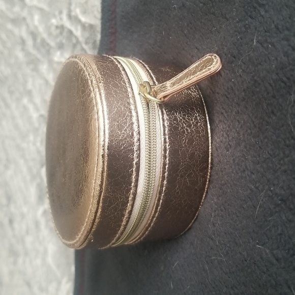 no brand Other - Round jewelry box